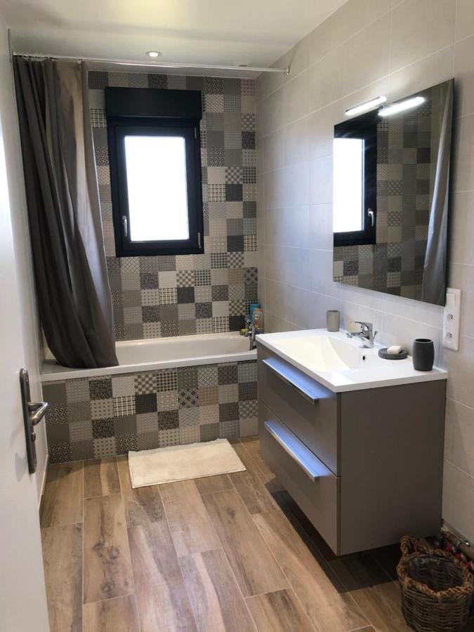 Maison Proximite Golf Et Plage De Breville Sur Mer Екстериор снимка
