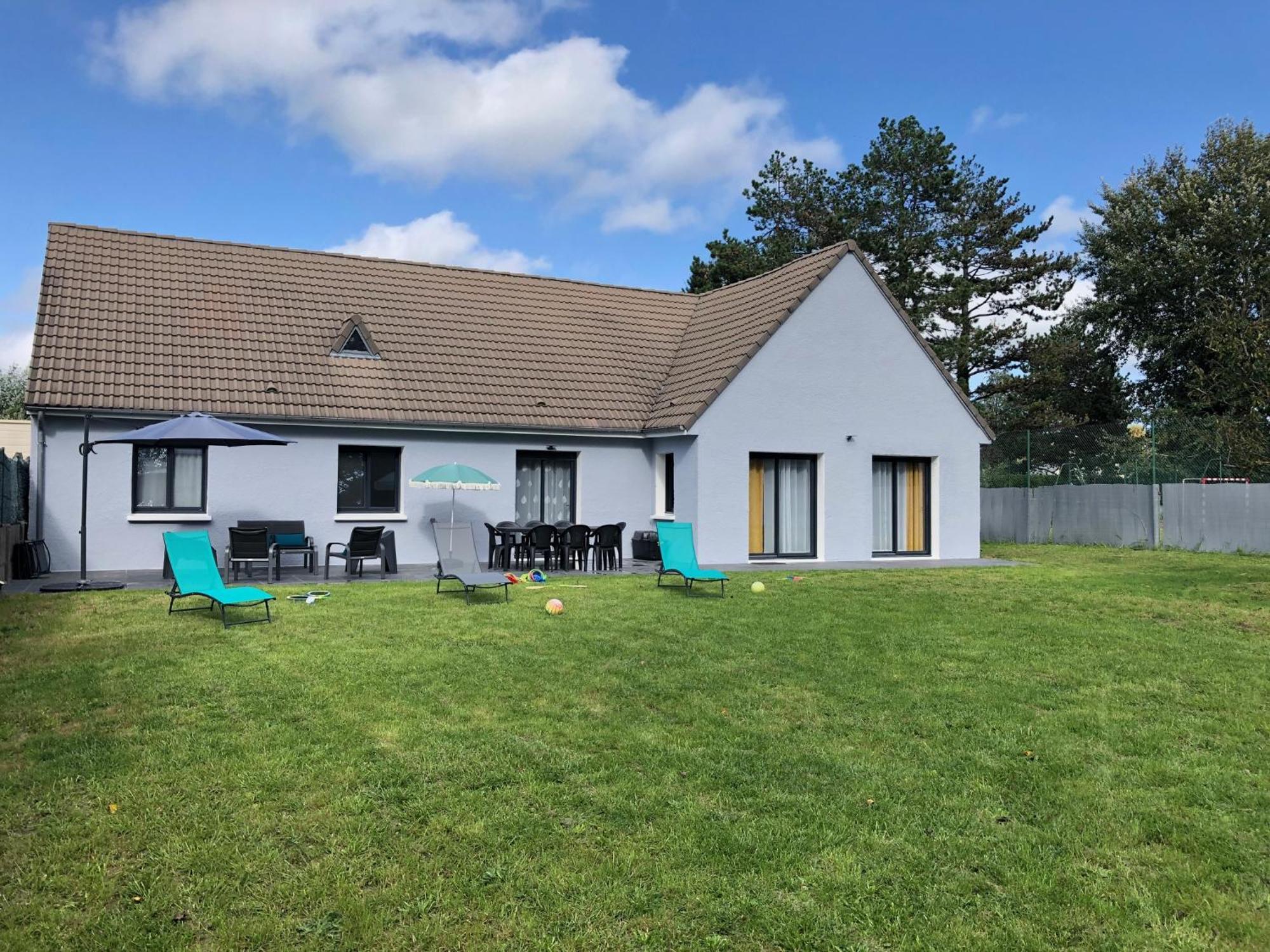 Maison Proximite Golf Et Plage De Breville Sur Mer Екстериор снимка